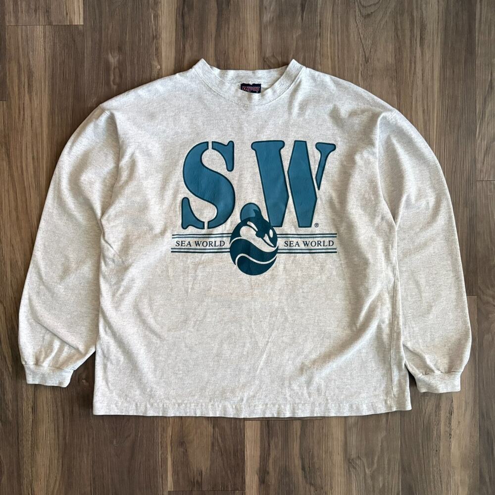Vintage 1990s Sea World T-Shirt Men's Size L Long Sleeve Gray Orca Killer Whale